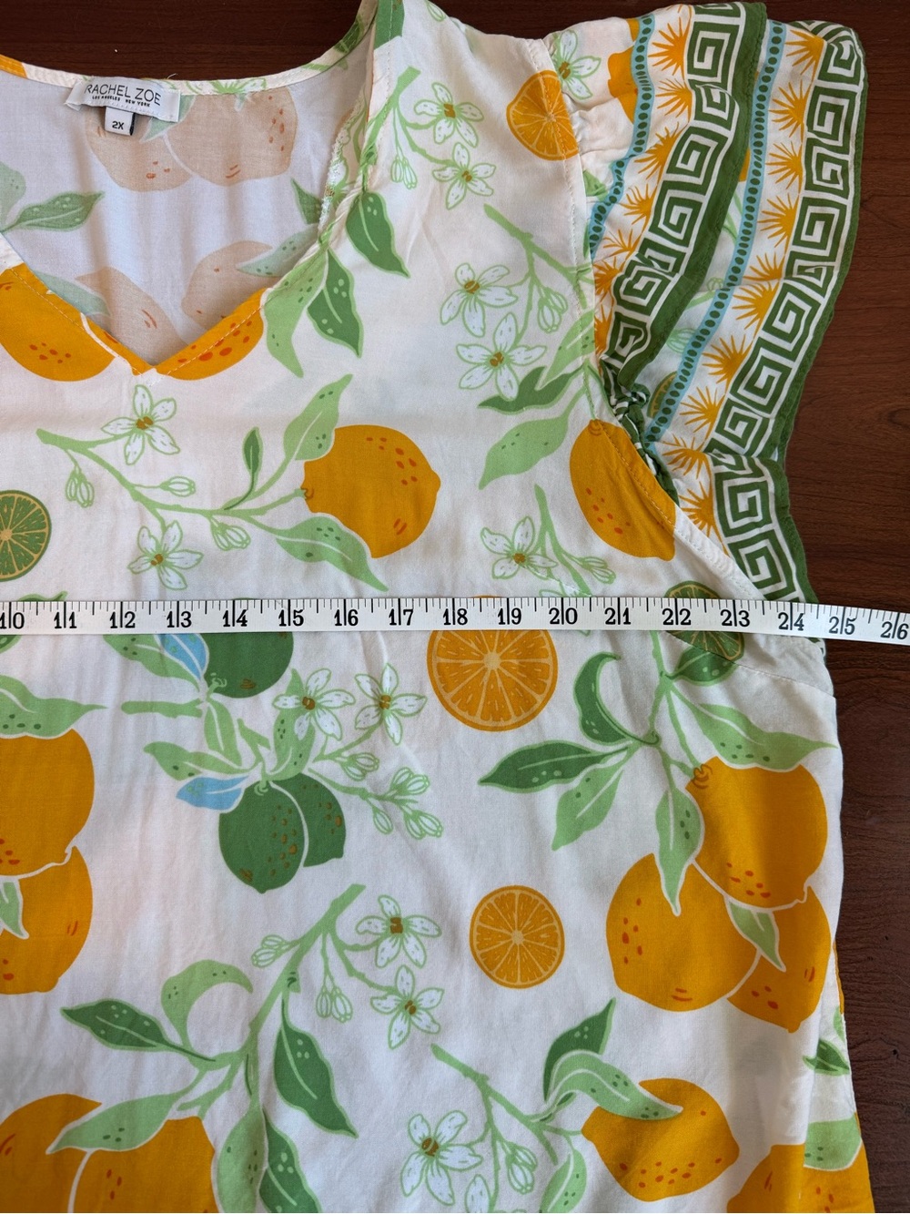 Rachel Zoe White Lemon-Print V-Neck Ruffle Sleeve Blouse 🌿🍋 Size 2X - Picture 5 of 8